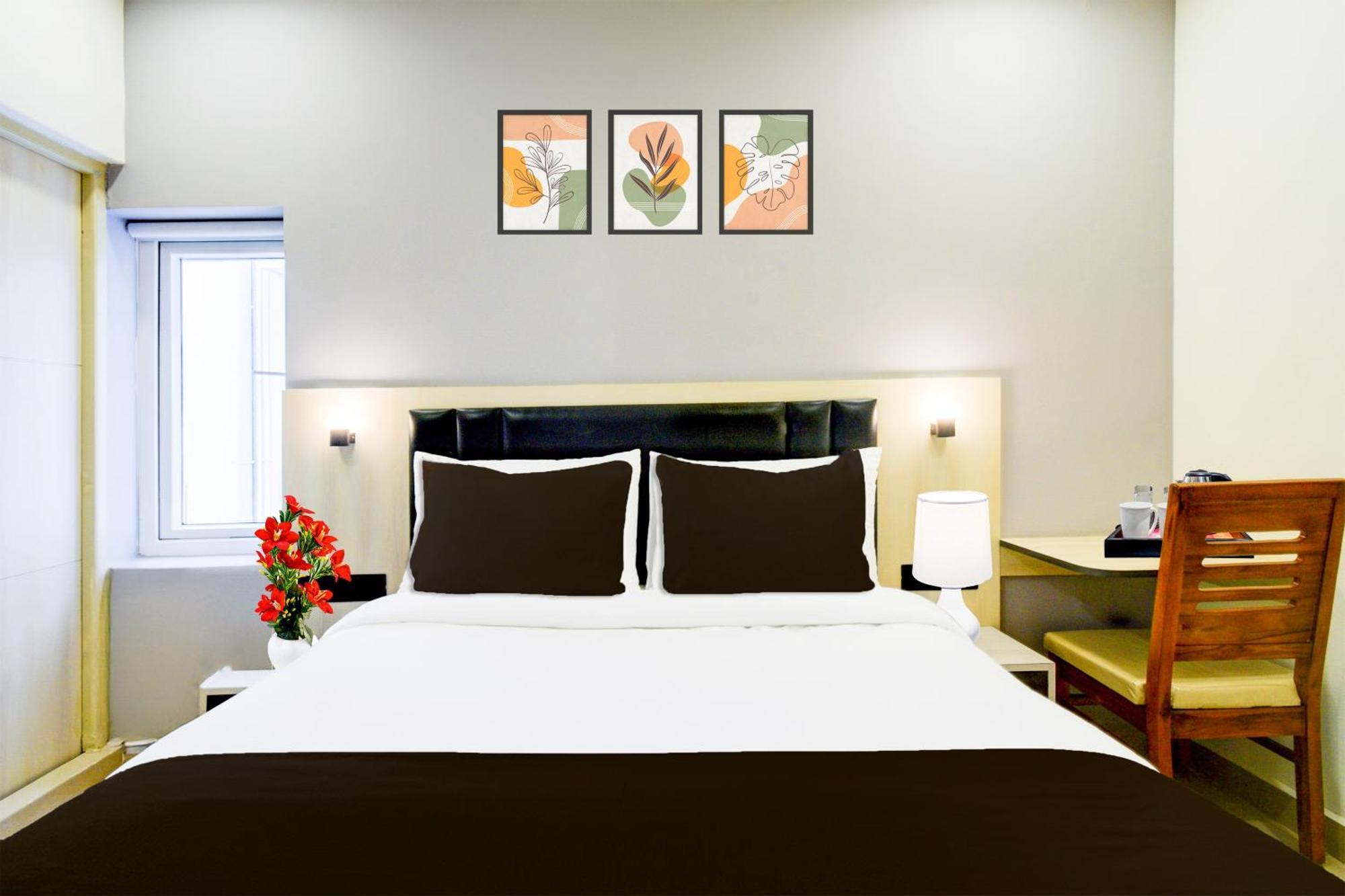 Townhouse Aarav Business Hotel Haydarabad Dış mekan fotoğraf
