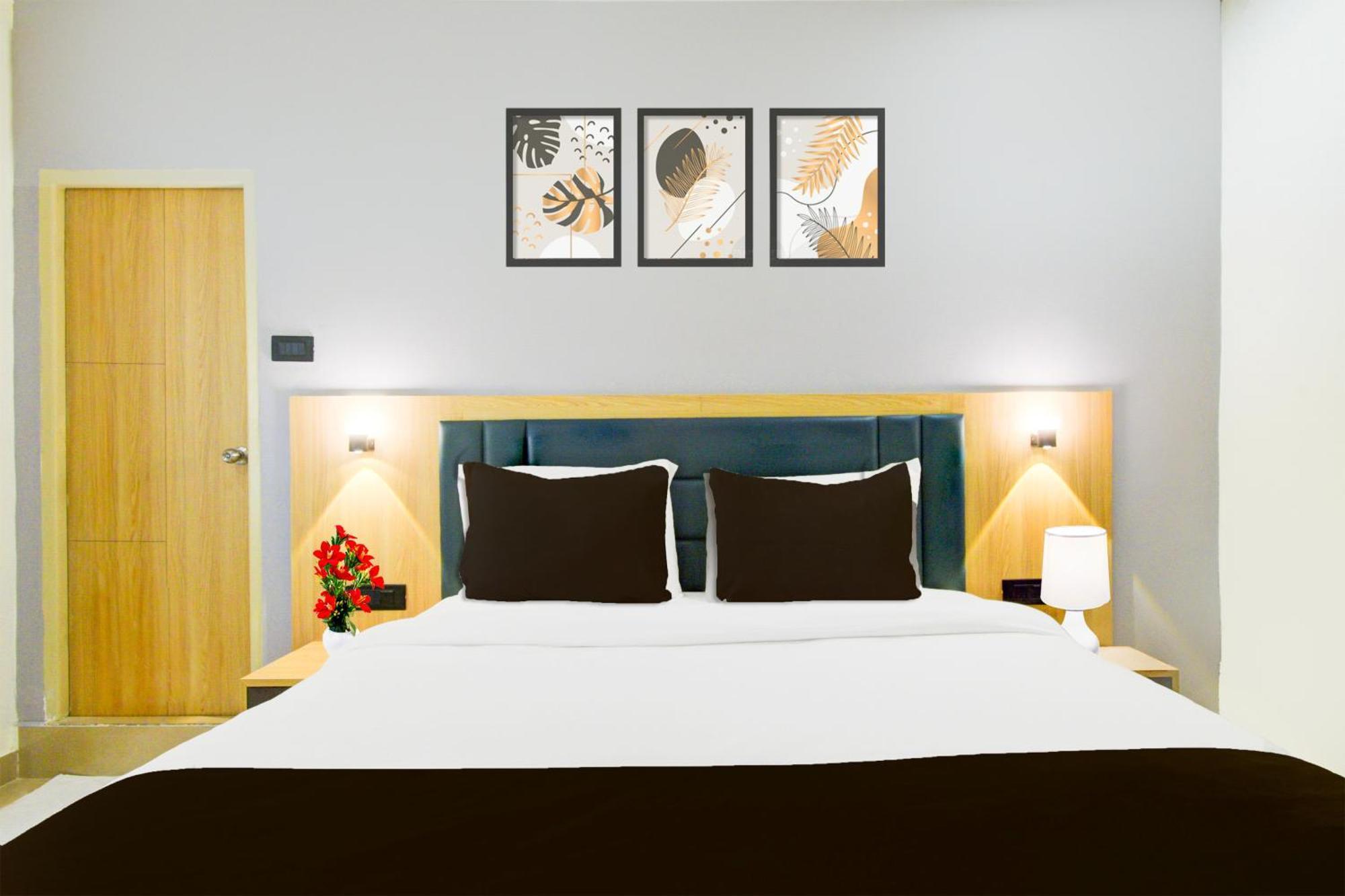 Townhouse Aarav Business Hotel Haydarabad Dış mekan fotoğraf