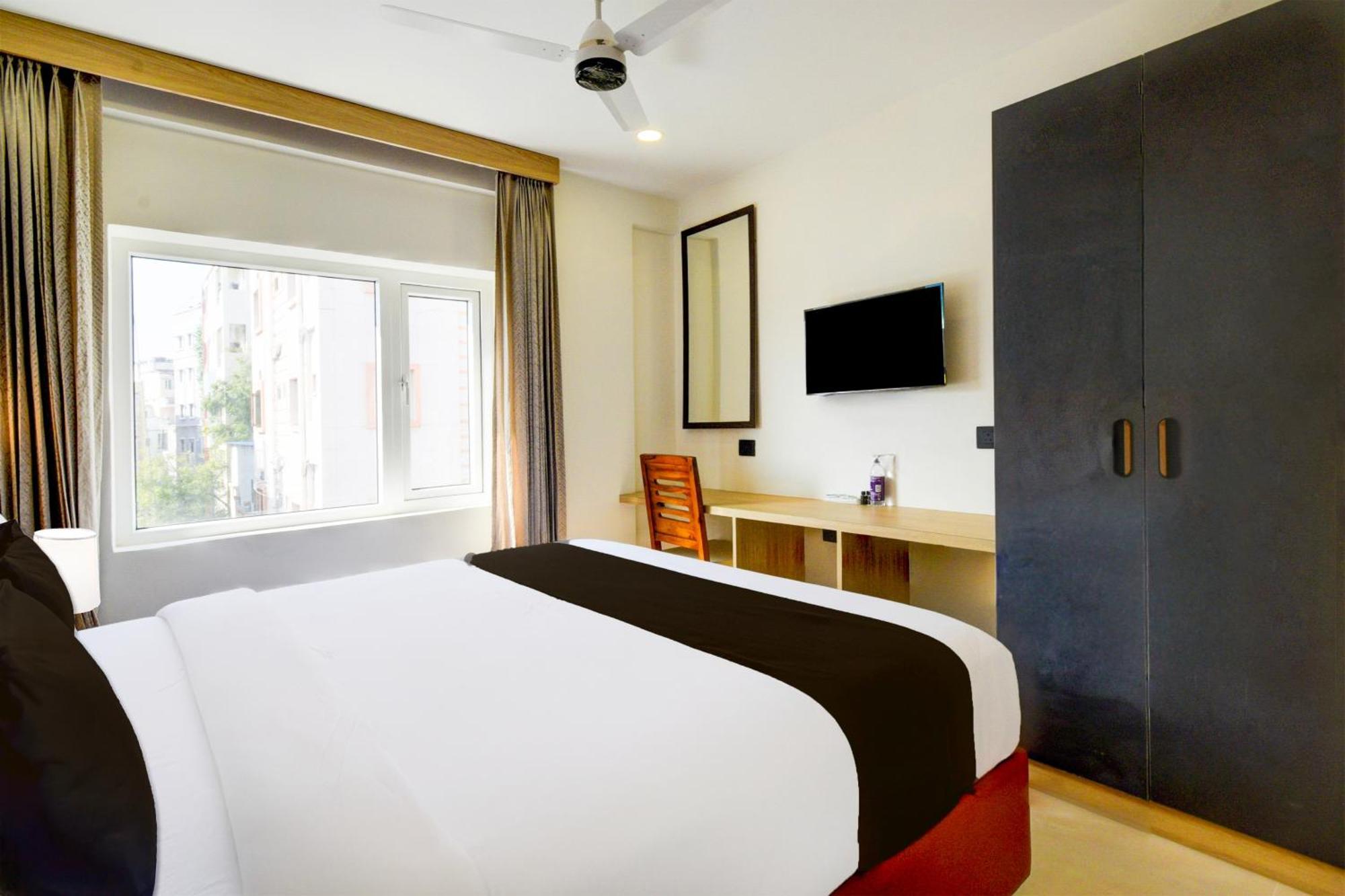 Townhouse Aarav Business Hotel Haydarabad Dış mekan fotoğraf